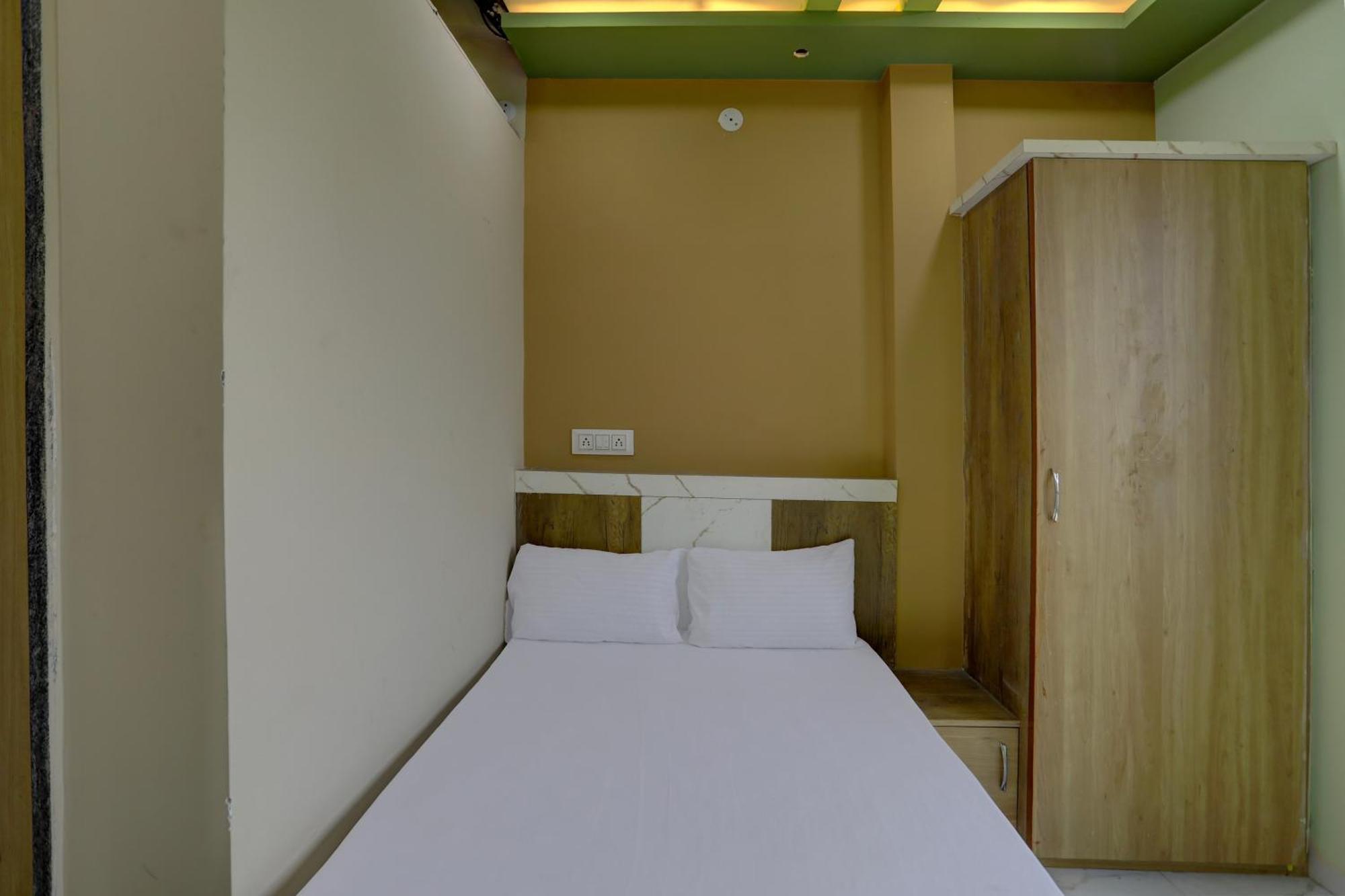 Spot On Hotel Ronak Place Indore Dış mekan fotoğraf